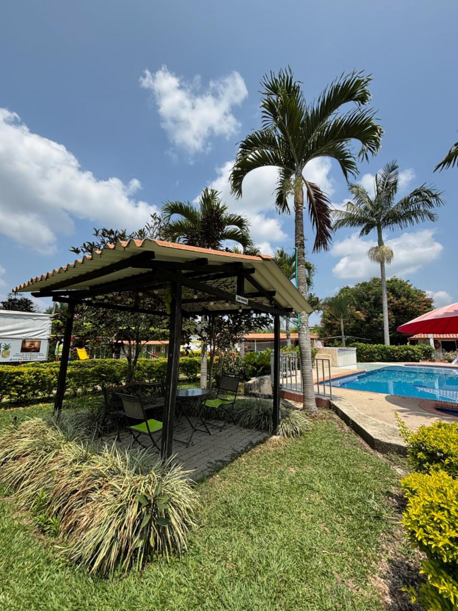 Hotel Plaza *
